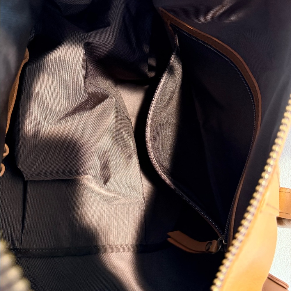 Kodiak Tan Leather Duffel Bag - Picture 7 of 7